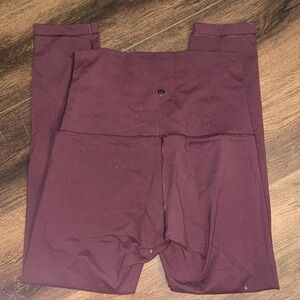Lululemon maroon leggings